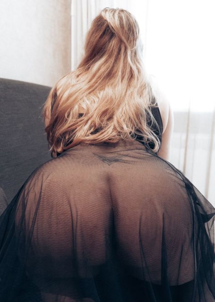 Индивидуалка Алёна фото № 2 в городе Тюмень